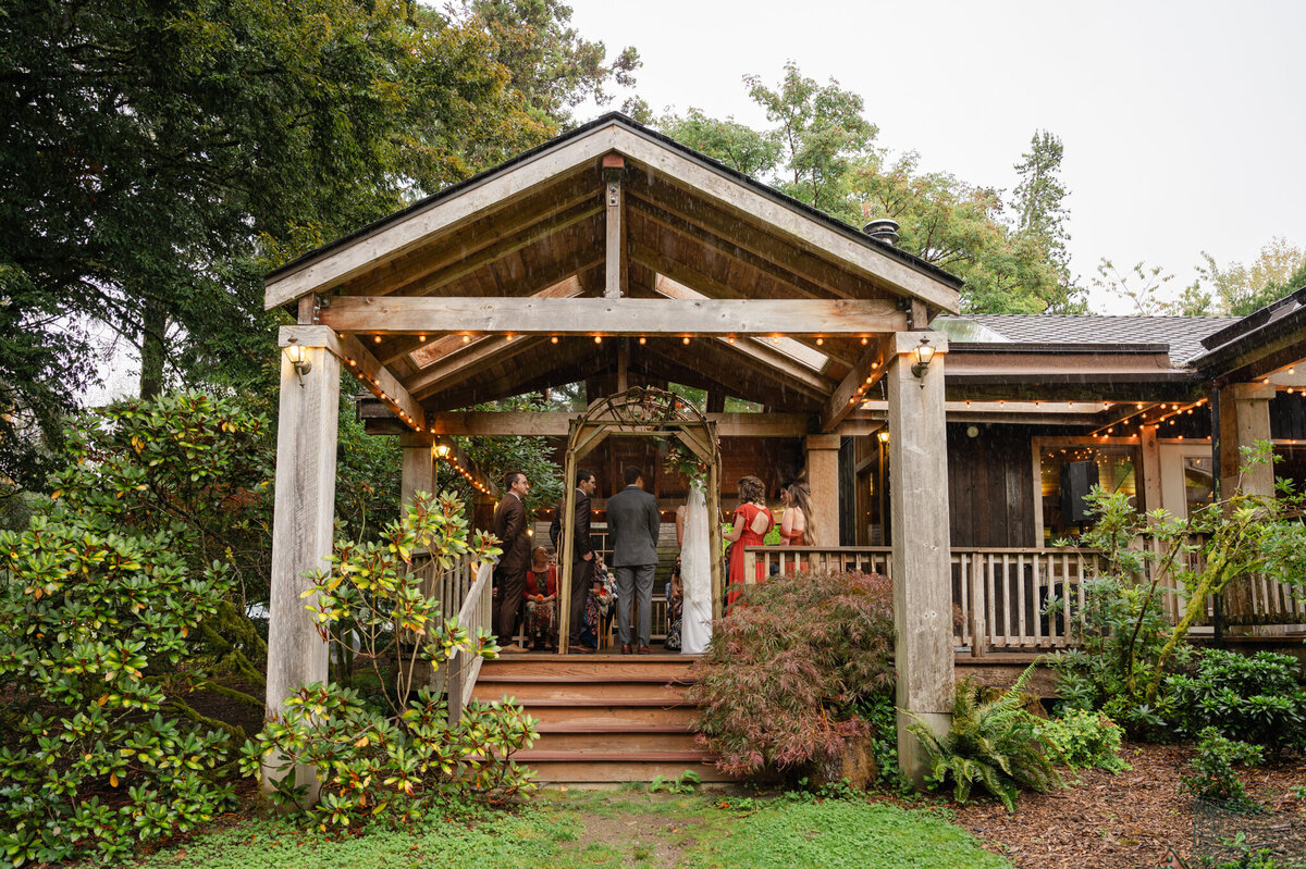 Beau-Lodge-Venue_Bellingham-Wedding-Photographer_Caylie-Mash_JK18