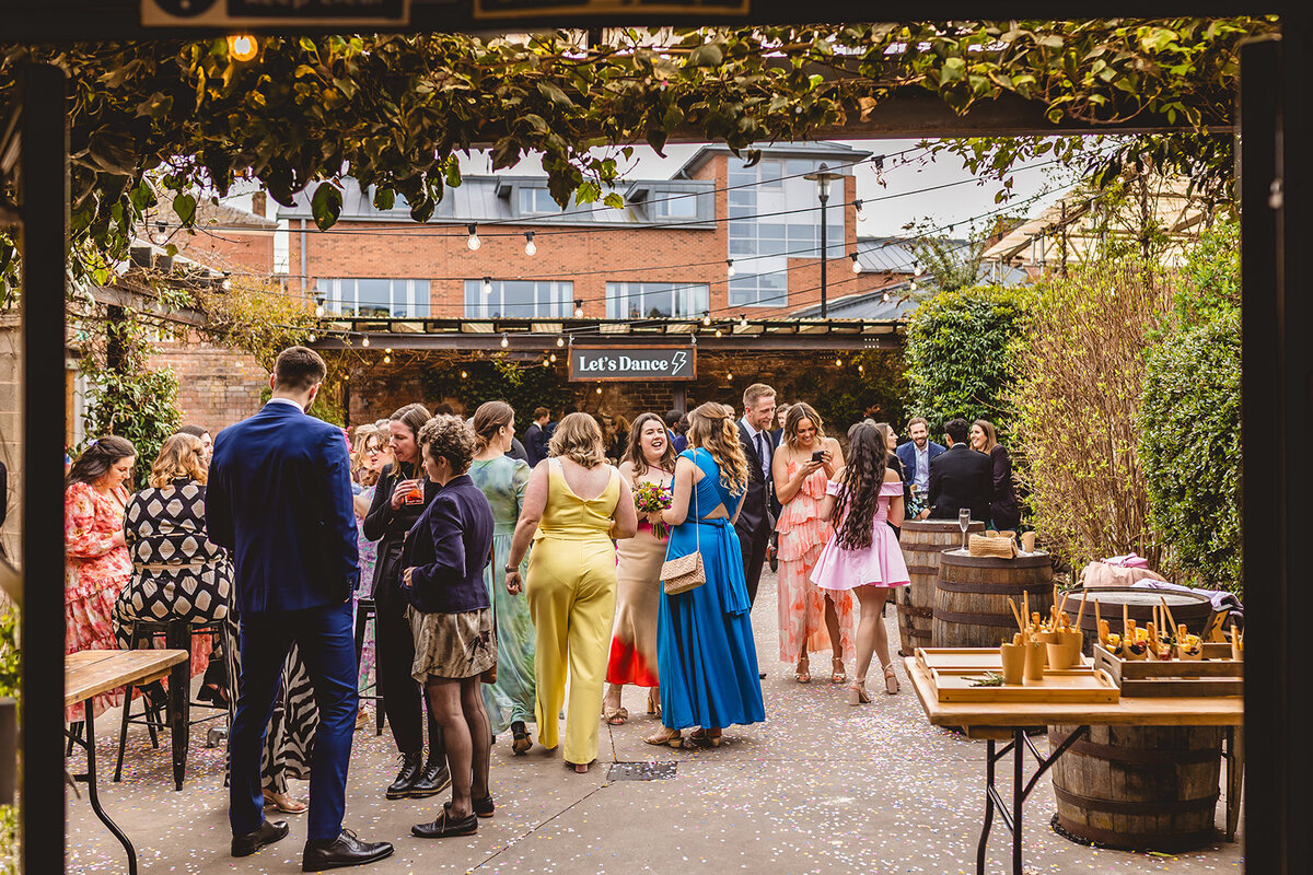 H&R_LOVESHACK!-300 (1)