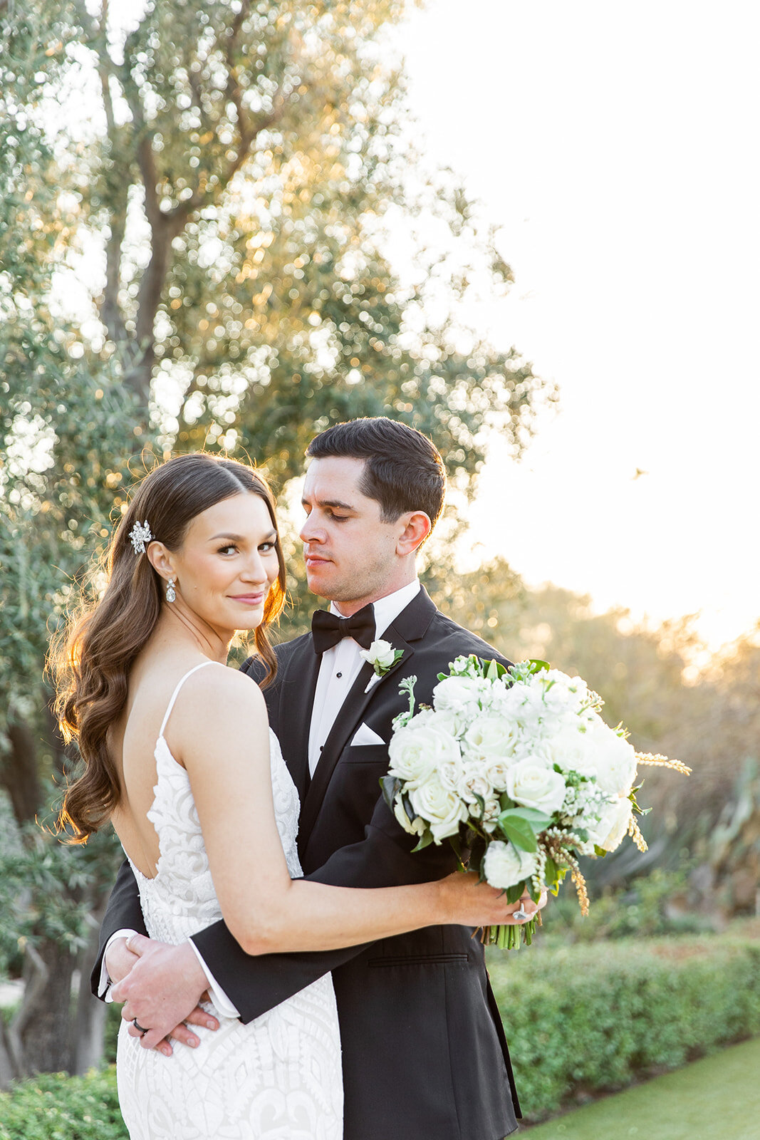 Karlie Colleen Photography - Hannah & Matt - El Chorro Wedding_ Paradise Valley Arizona - Revel Wedding Company-220