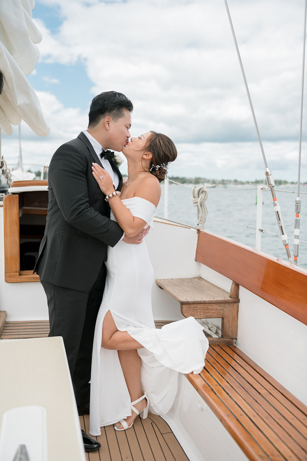 Elopement_Sailboat_Wedding_Newport_RIHBP_1613224CHilaryBPhotography