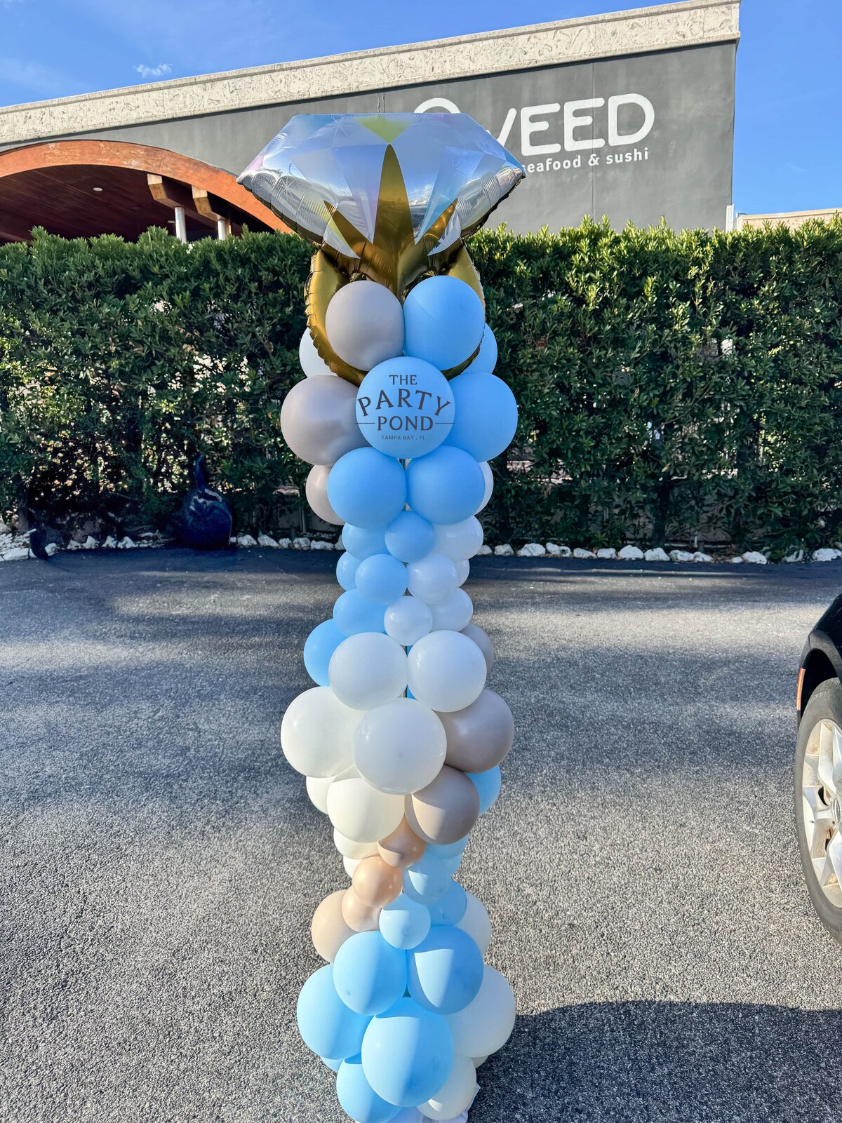 engagement party balloons