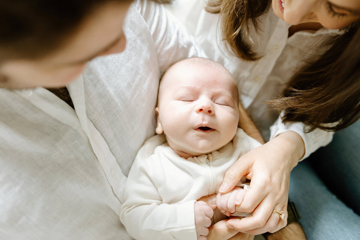 Austin-Lifestyle-Photographer- Barger Newborn Story-05