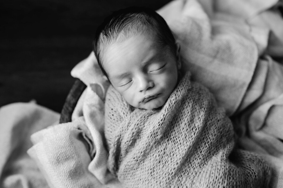 Austin-Newborn-Photography-67