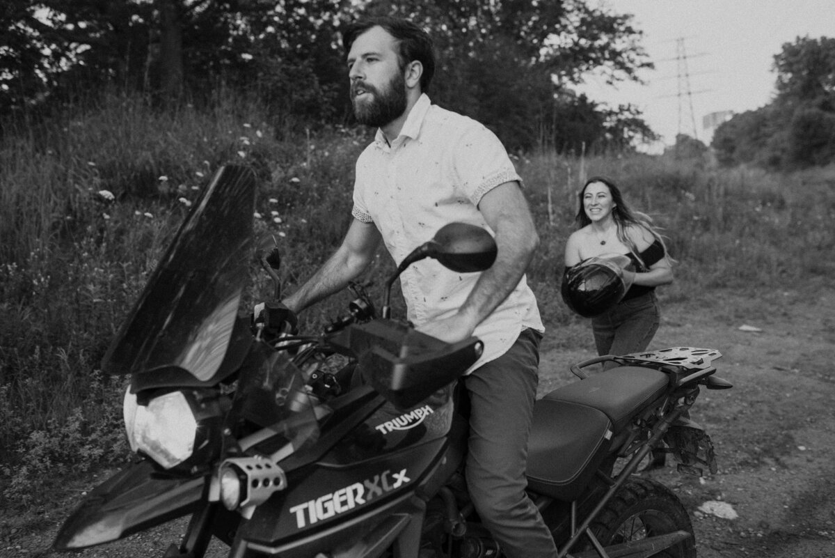 toronto-outdoor-fun-bohemian-motorcycle-engagement-couples-shoot-photography-45