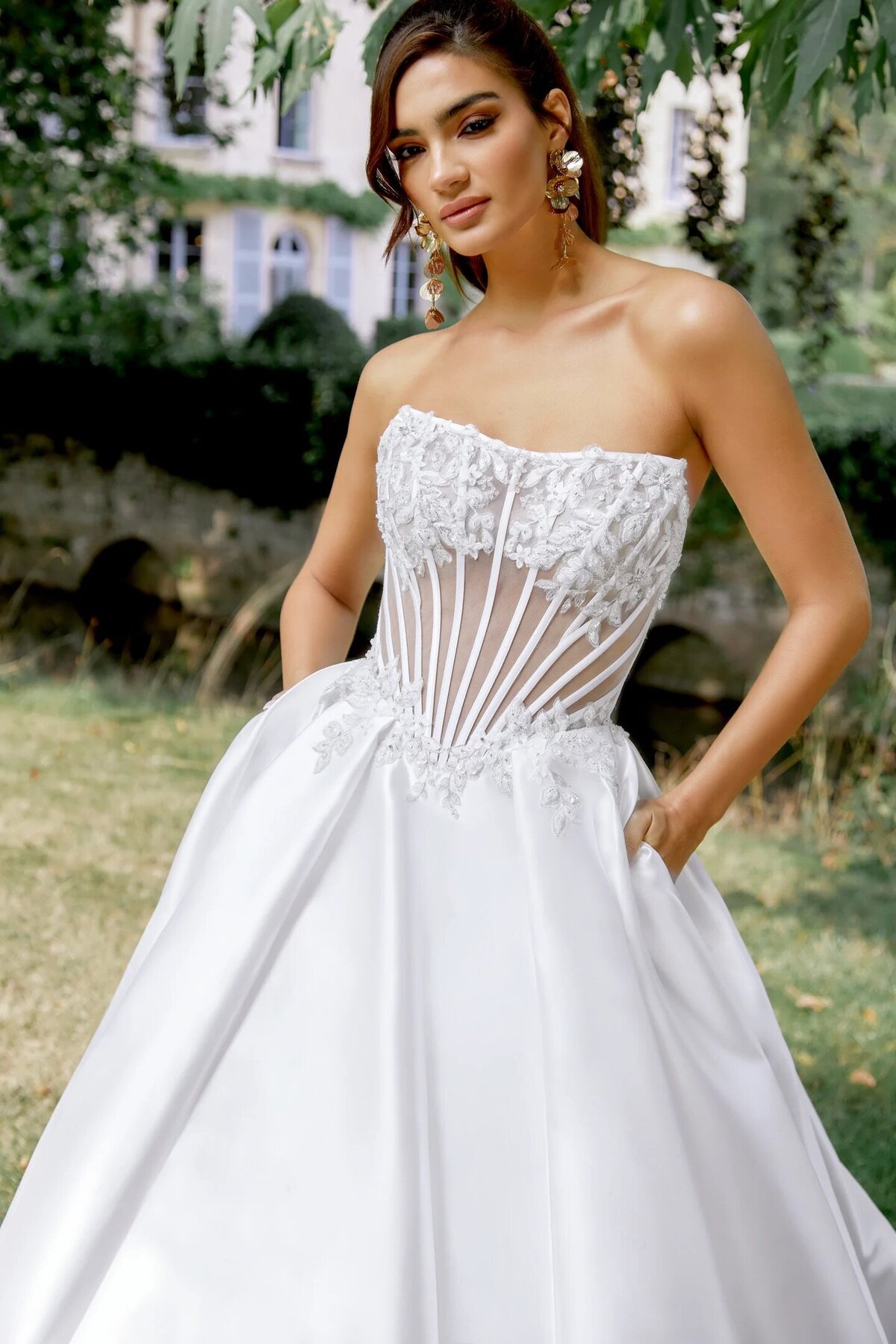 44527_FC_Sincerity-Bridal