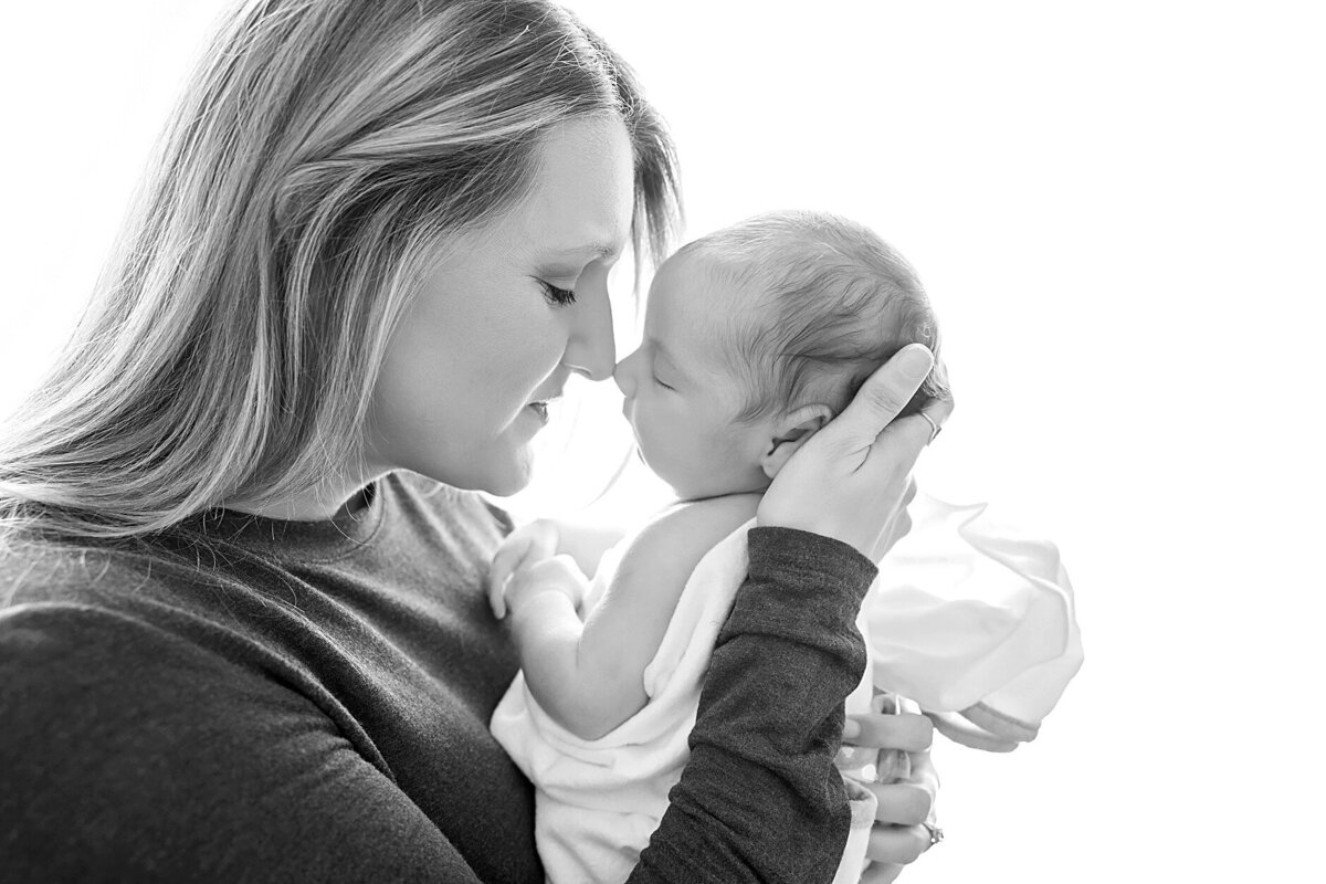 BrandenburghNewborn-12bw