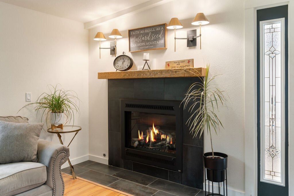 project-gallery-custom-fireplace-quality-stoves-and-spas-hayden-idaho