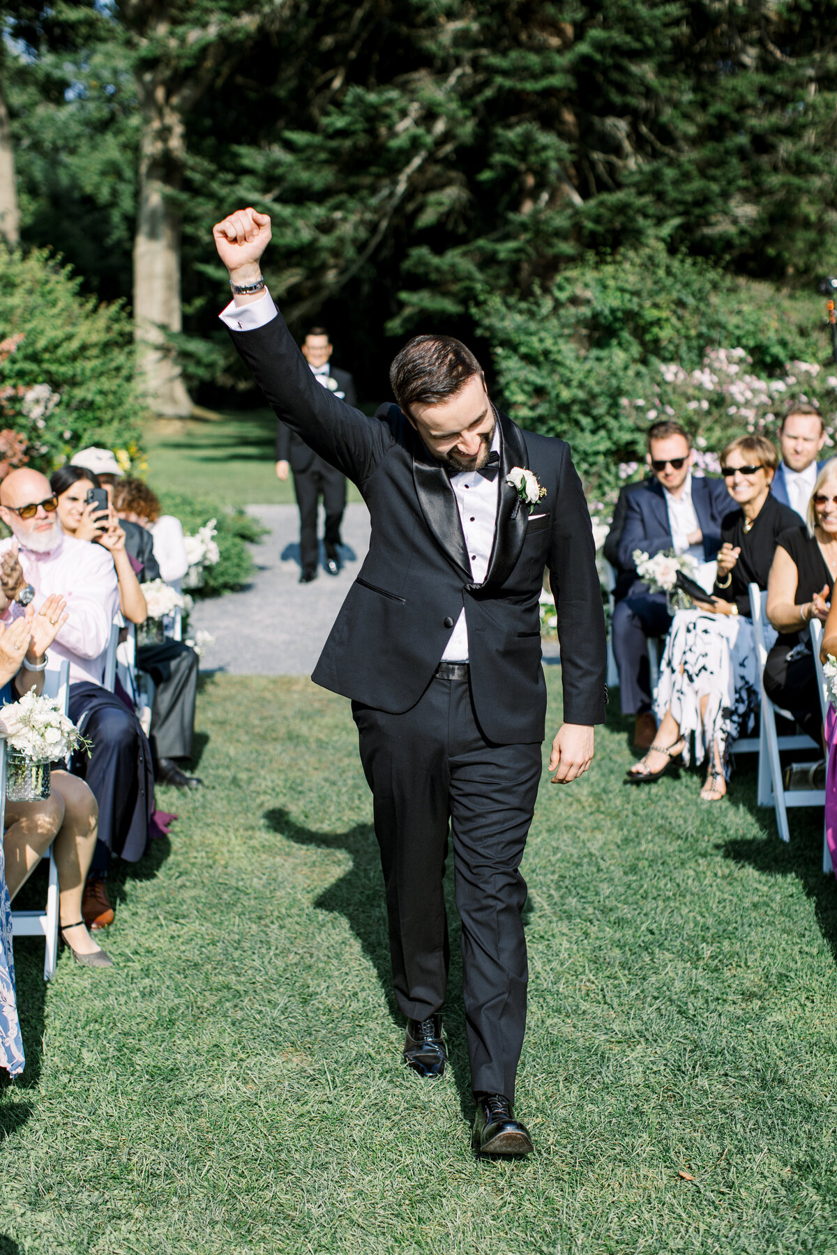 Blithewold Mansion Romantic and Timeless Summer Wedding