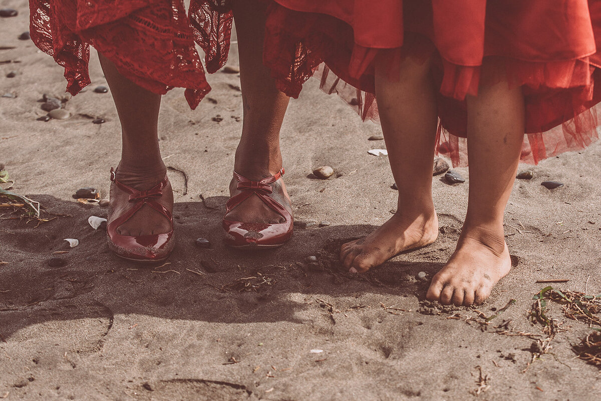 Elopement Adventures -  Elopements Oceanshores  - PNW  - Elopement Photographer - Tiffany Rude Photography-36