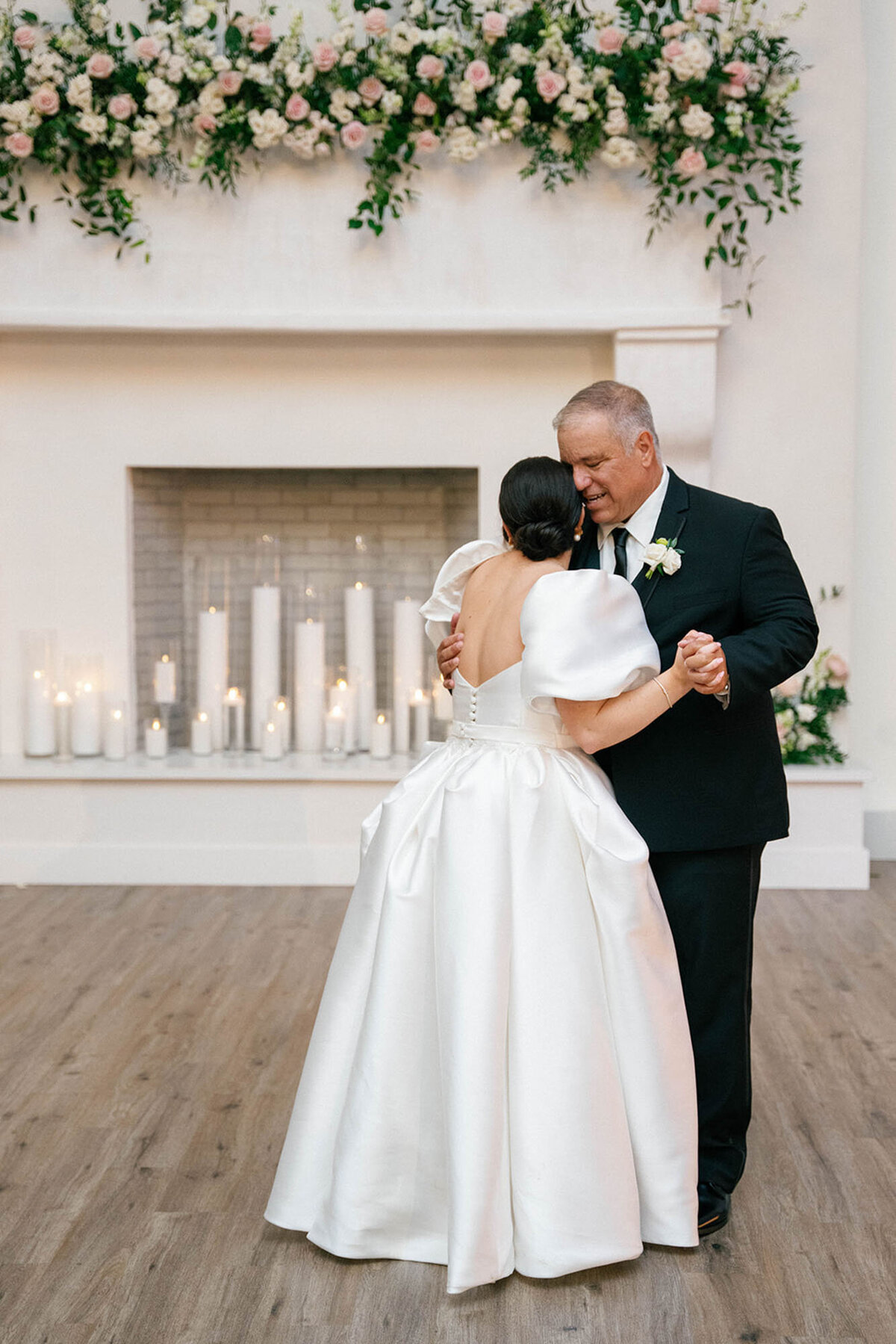 Lauren and Dylan's luxury wedding at Milicevic Family Vineyards