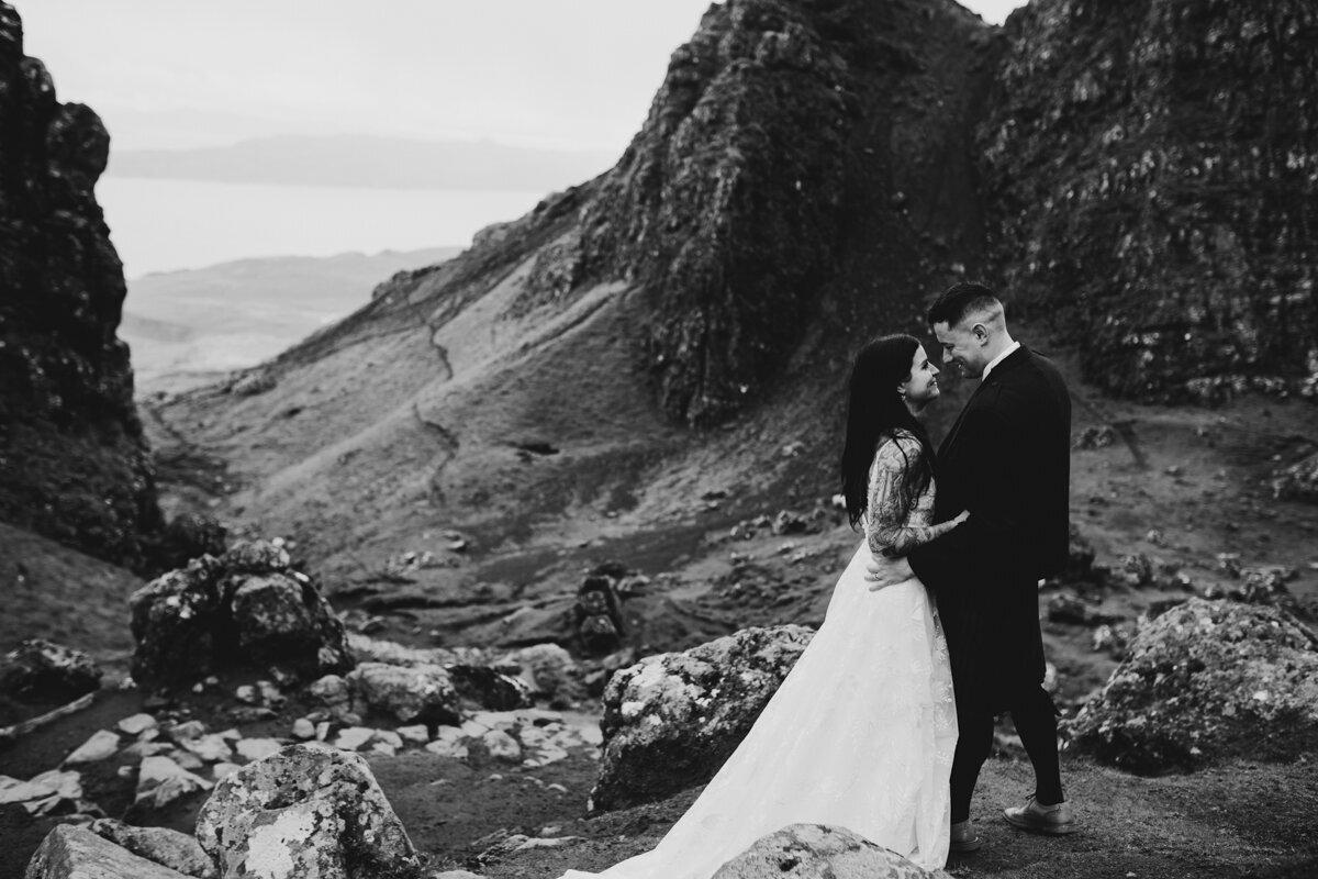 Liminal-Wonderland-Scottish-Skye-Wedding-Photographer028