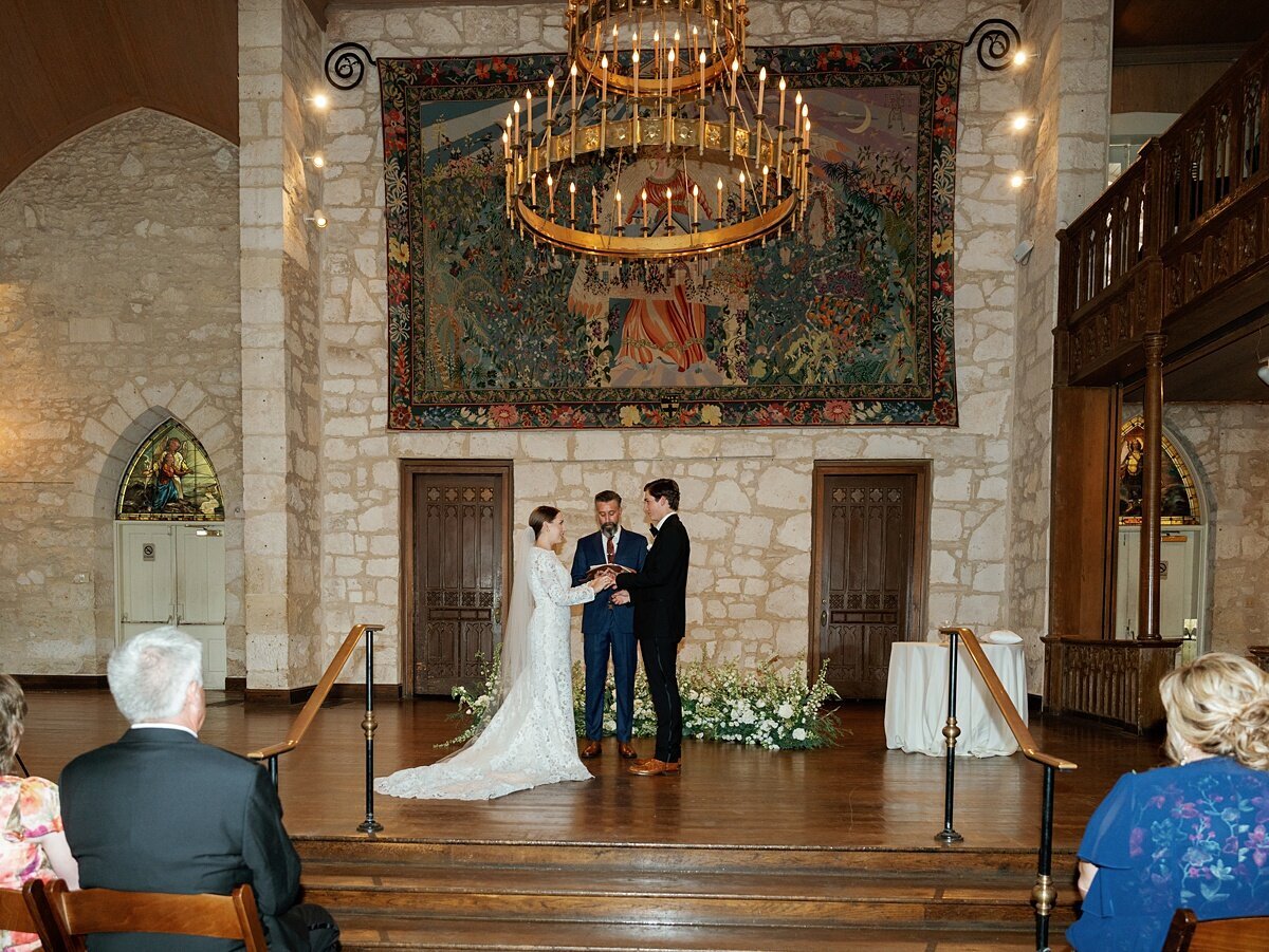 Southwes-School-of-Art-Fall-Wedding-Amy-Odom-Photography_0048