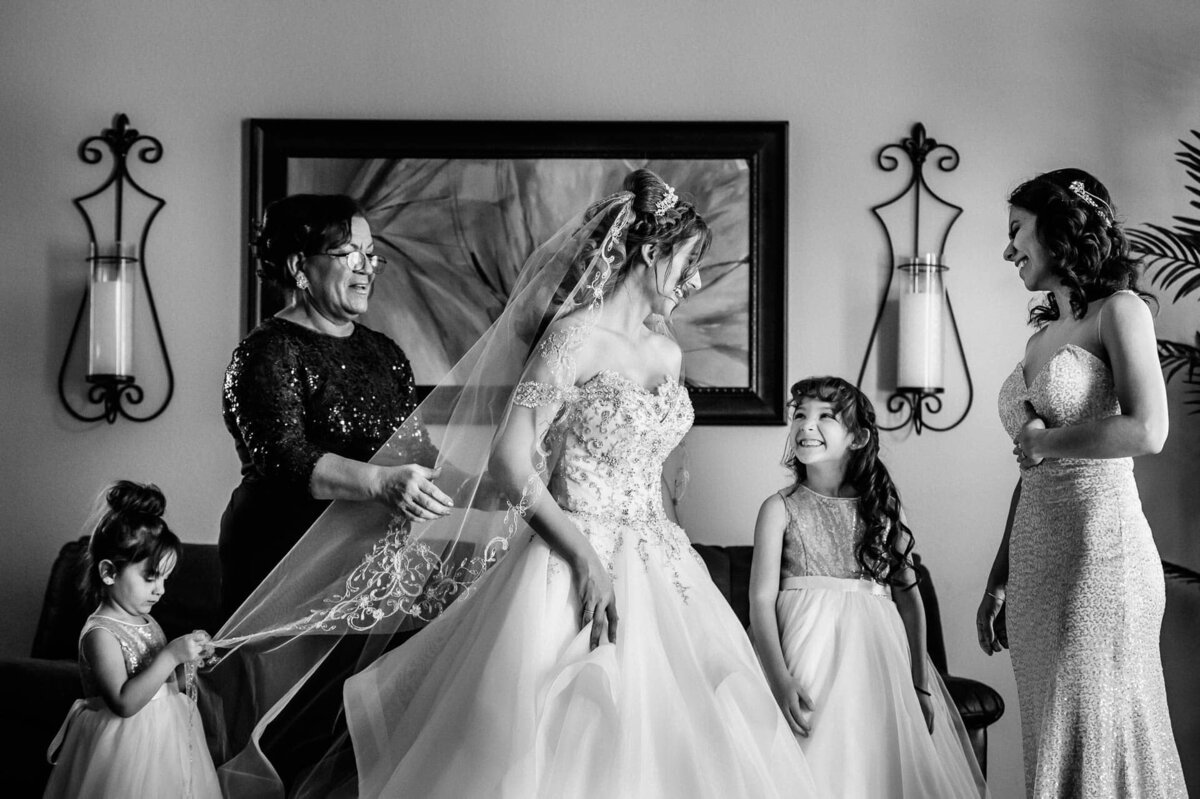 El Paso Wedding Photographer_028)_NeRo_0283
