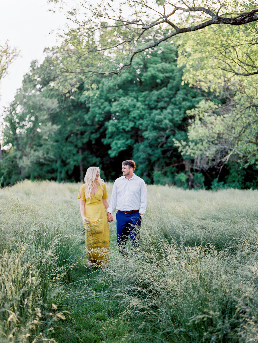 Samantha_Billy_Butterbee_Farm_Engagement_Session_Megan_Harris_Photography-26