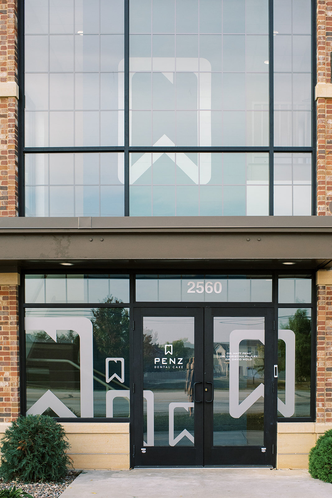 exterior_003_pdc0923_6735_websize