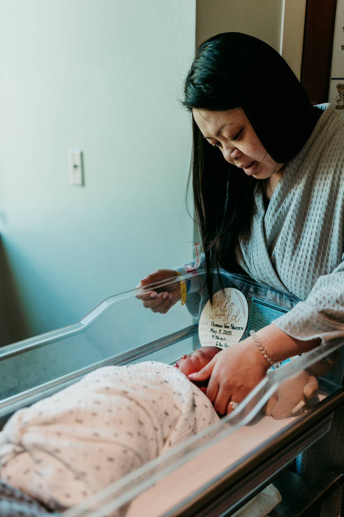 NWA fresh 48 photographer, fresh 48 photography near me Northwest Arkansas, newborn baby photography 