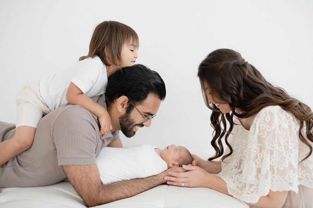 Austin-Newborn-Photographer-33