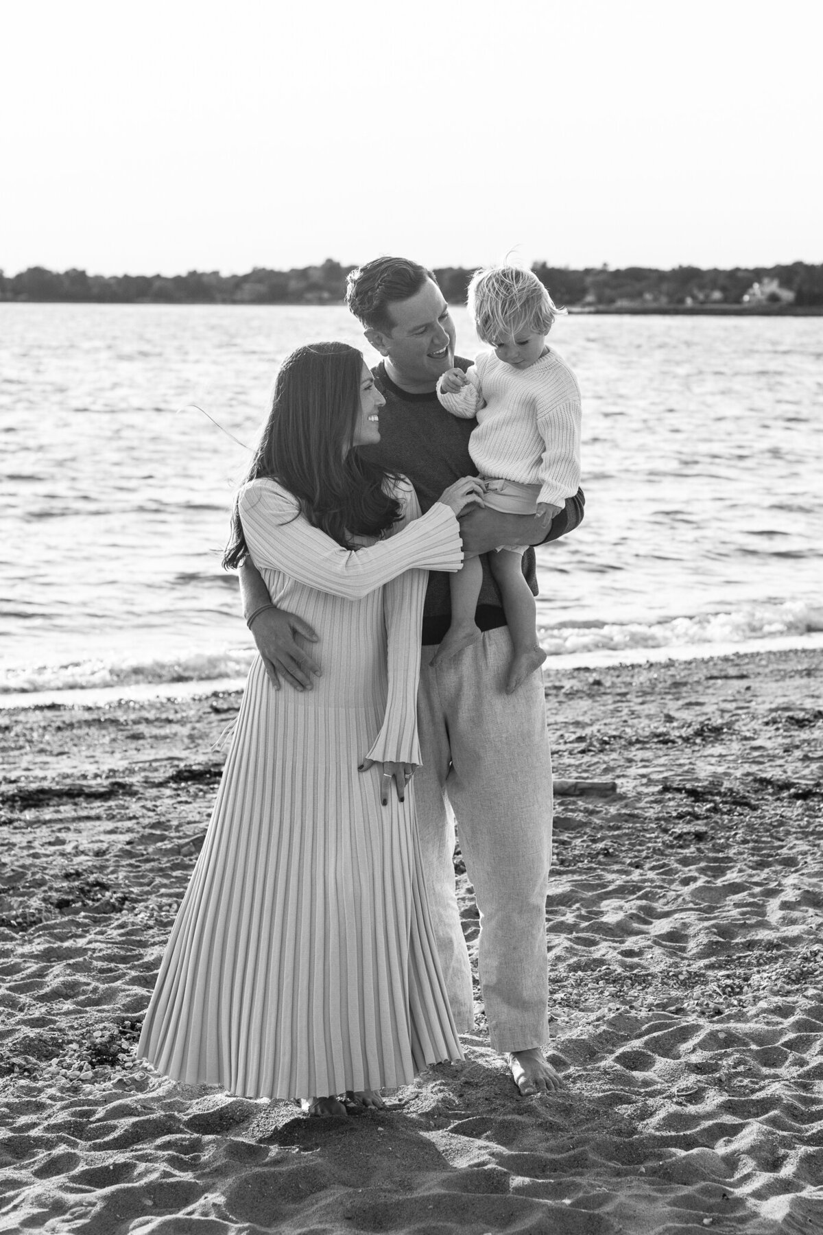 Family-Sasco-Portraits-Erin-Belles-Photography-2025-13