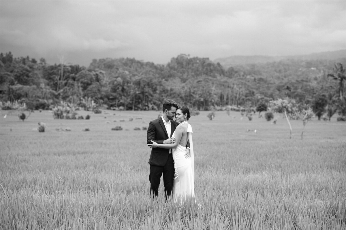 studio-dukesa-amy-huang-fine-art-destination-wedding-film-photography-showit-design-partner-bali-hideout-8