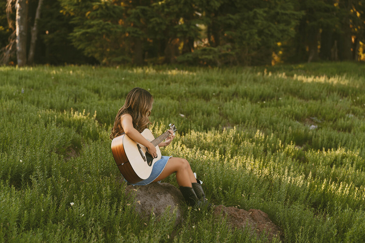 Emily-Noelle-Photo-Senior-Photos-Oregon-03442