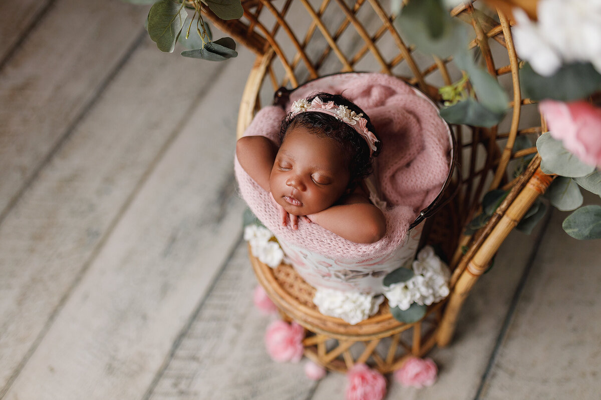 McDonough newborn photographer, Atlanta Newborn Photographer, Fayetteville newborn Photographer, Peachtree city newborn photographer, Hampton ga newborn photographer, marietta ga newborn photographer