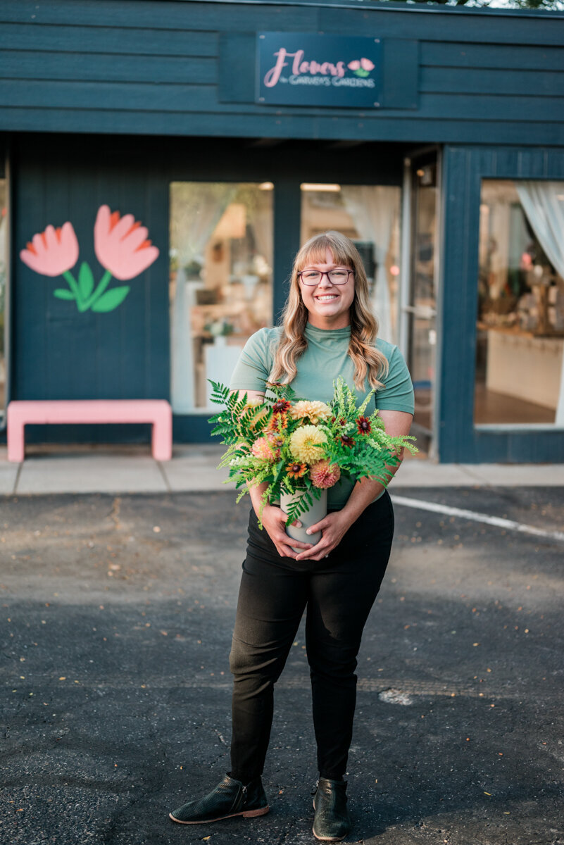 garveys-gardens-flower-shop-branding-photos_0634_blog