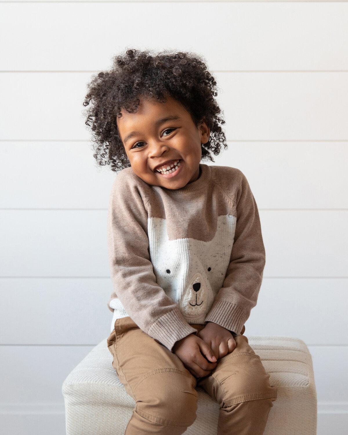 happy-little-boy-in-neutrals