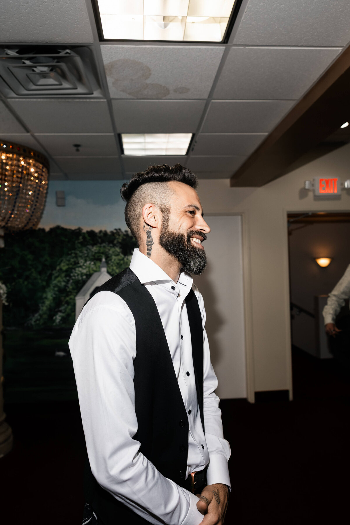 60_riskyexposure_sasha-andy_las-vegas-elopement-photography