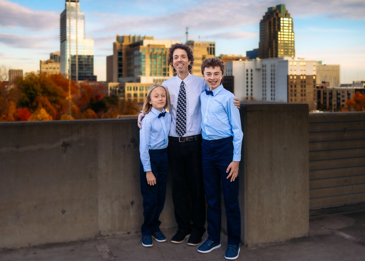 Raleigh-family-photographer-560
