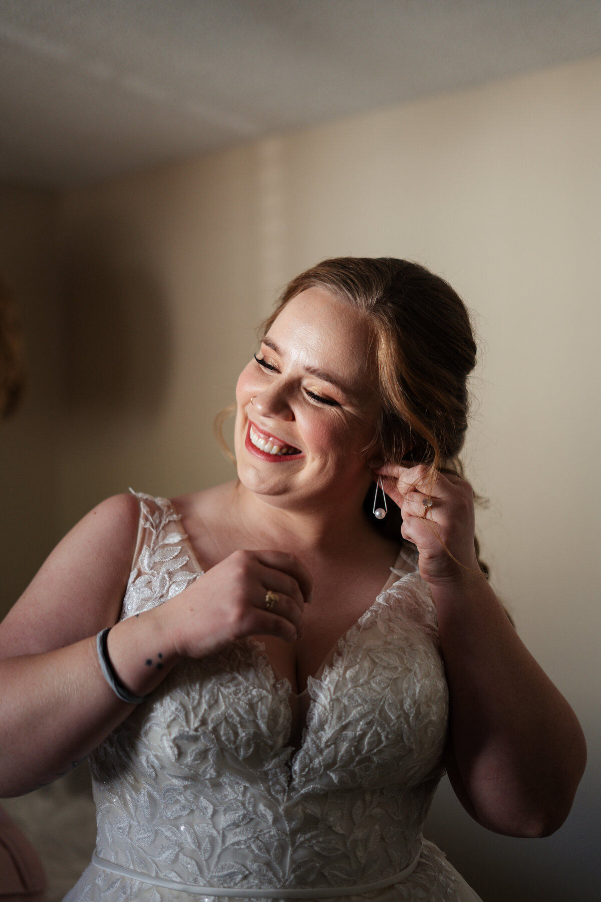 twin-cities-outdoor-fall-wedding-03