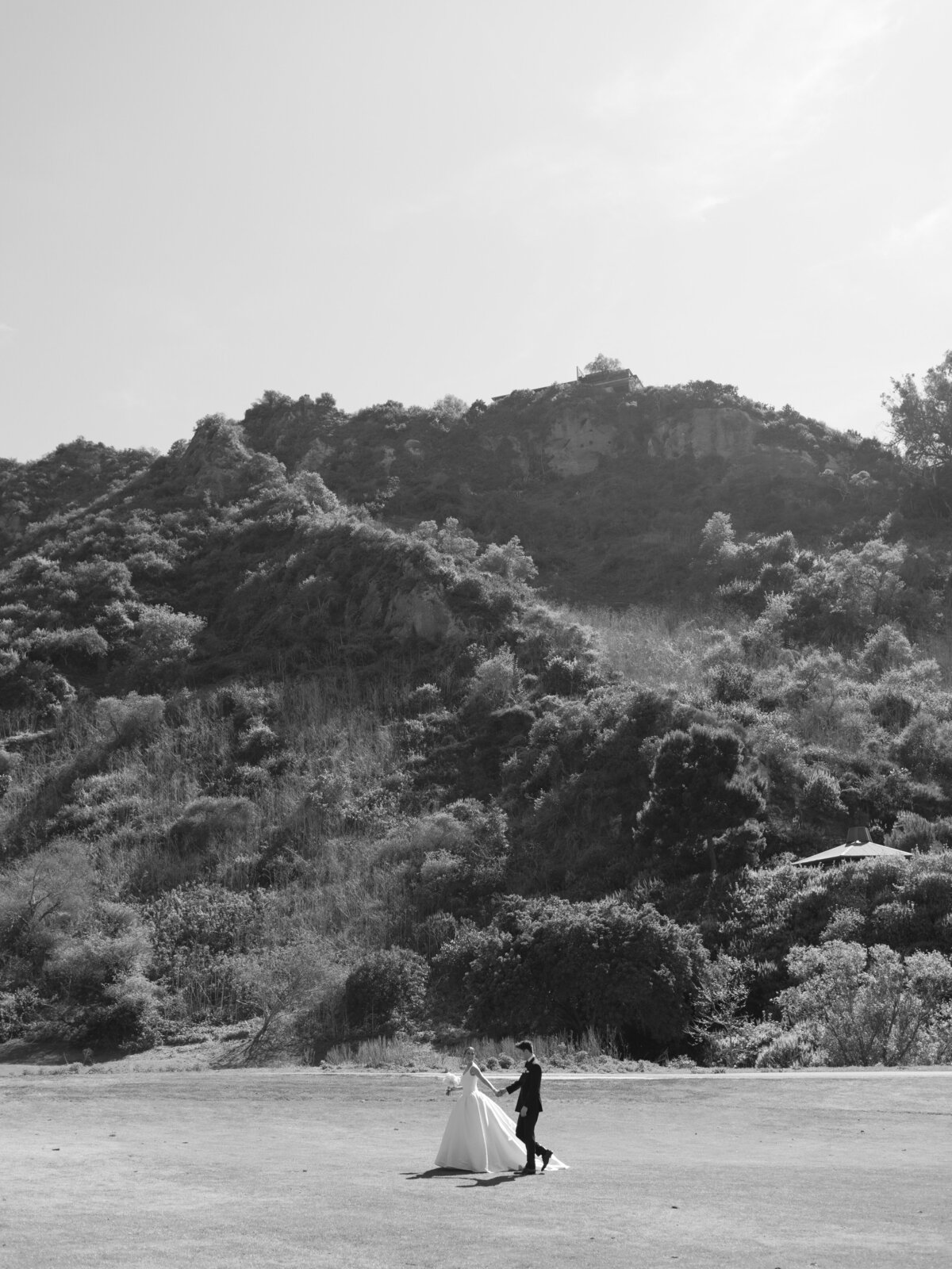 EMILY+CONOR-MCKINLEY-LAGUNA-BEACH-LOS-ANGELES-CALIFORNIA-WEDDING-LUXURY-UPSCALE-RANCH-AT-LB-68