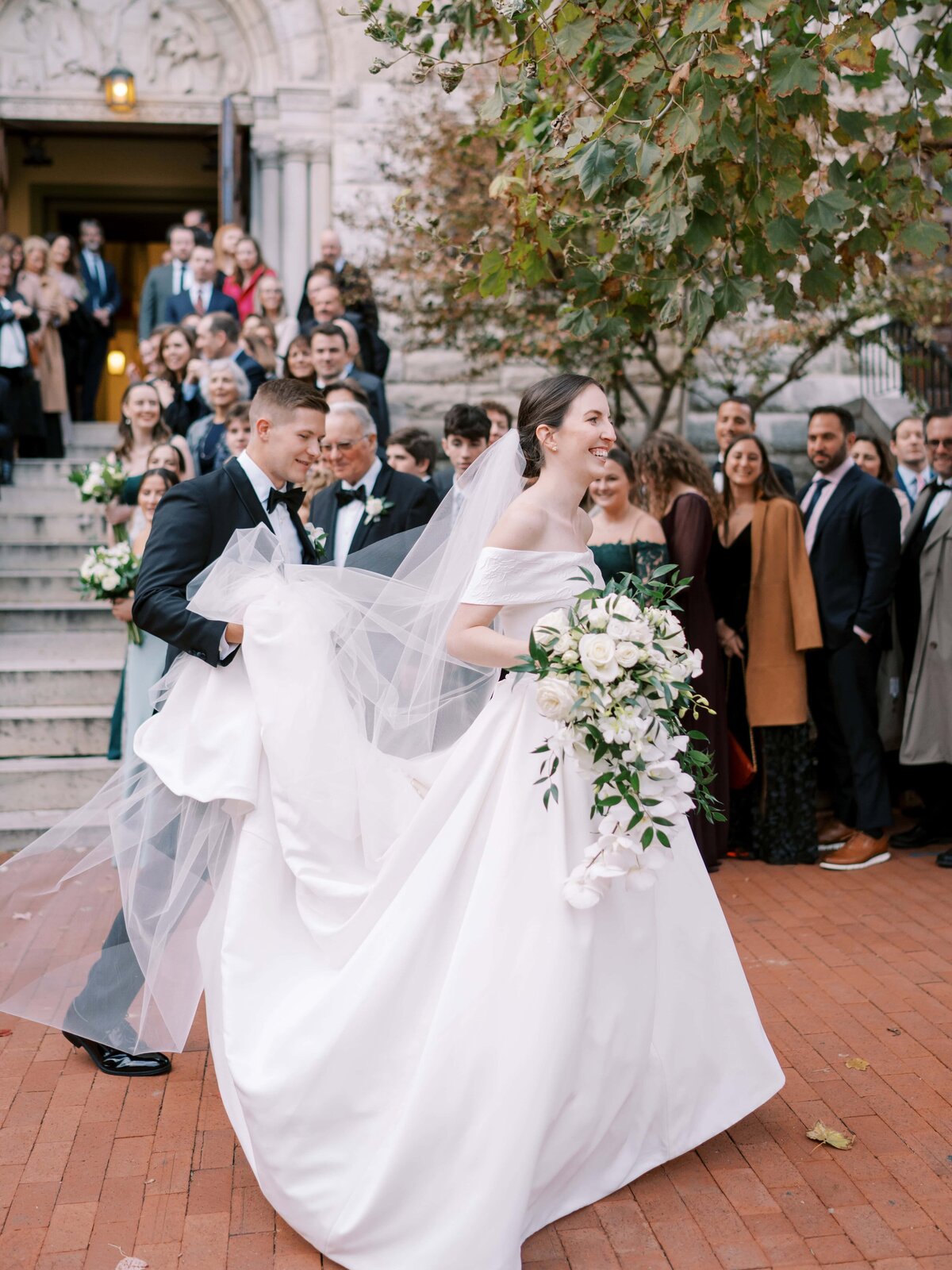 Danielle-Defayette-Photography-The-Willard-Wedding-DC-552