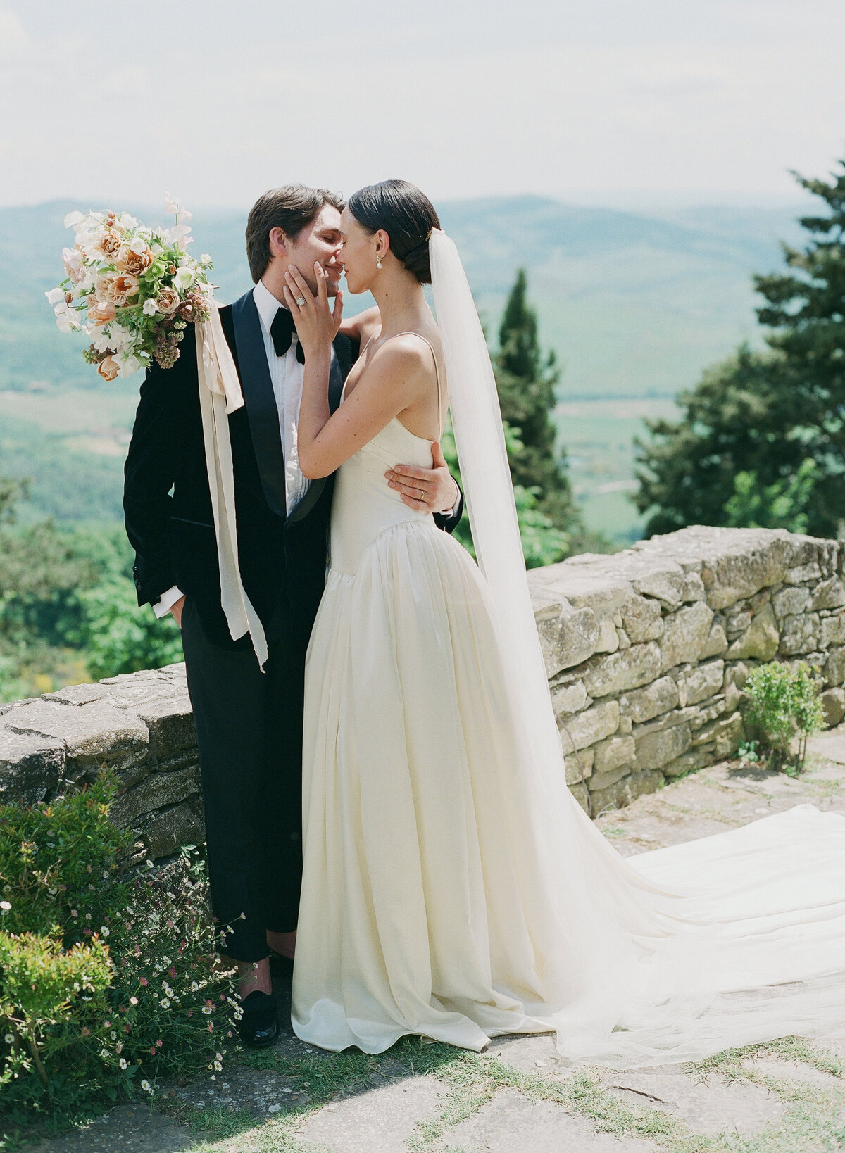 Wedding_Italy_Tuscany_Villa Monteverdi_704951_0014©HilaryBlock