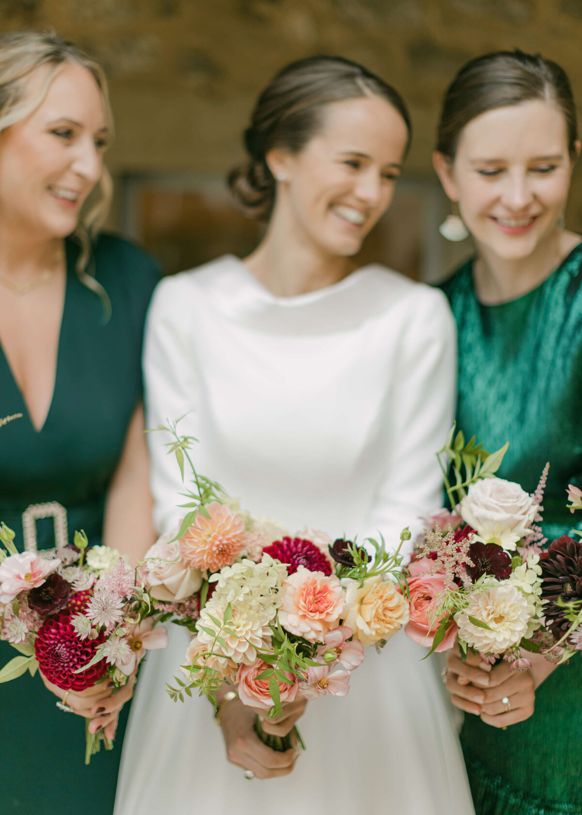 chloe-winstanley-wedding-oxford-gsp-bridesmaids-boquets
