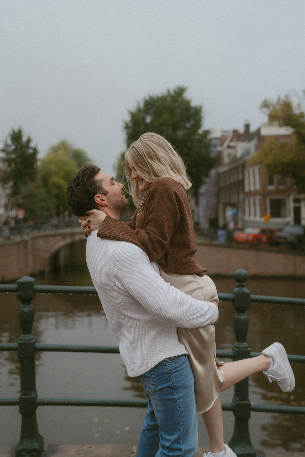 couple-photoshoot-amsterdam-photographer-amsterdam-inhosuecapture-1-12