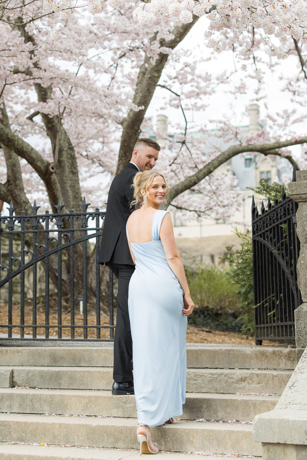 BiltmoreEstateEngagementSession-KendraMartinPhotography-19