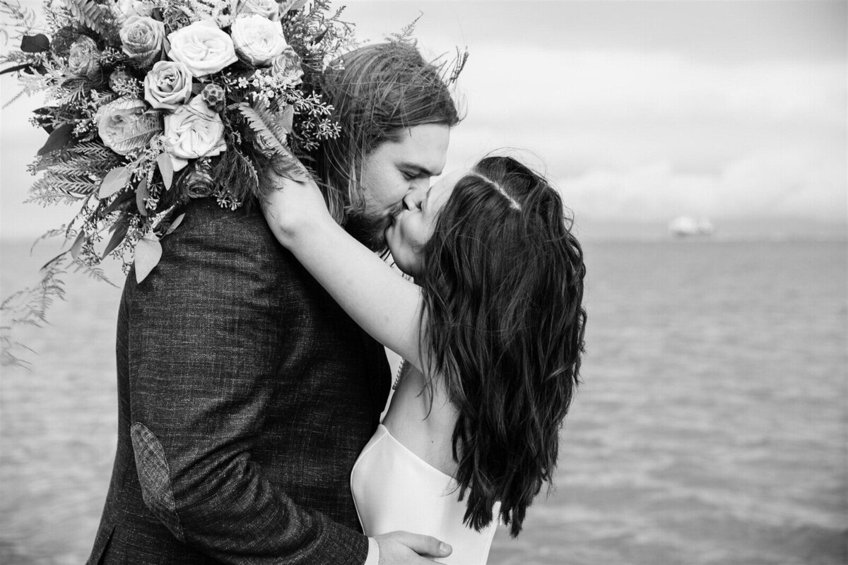Thunder Bay Wedding Photographer 2020.08.28 Brooke + Clayton-151BW