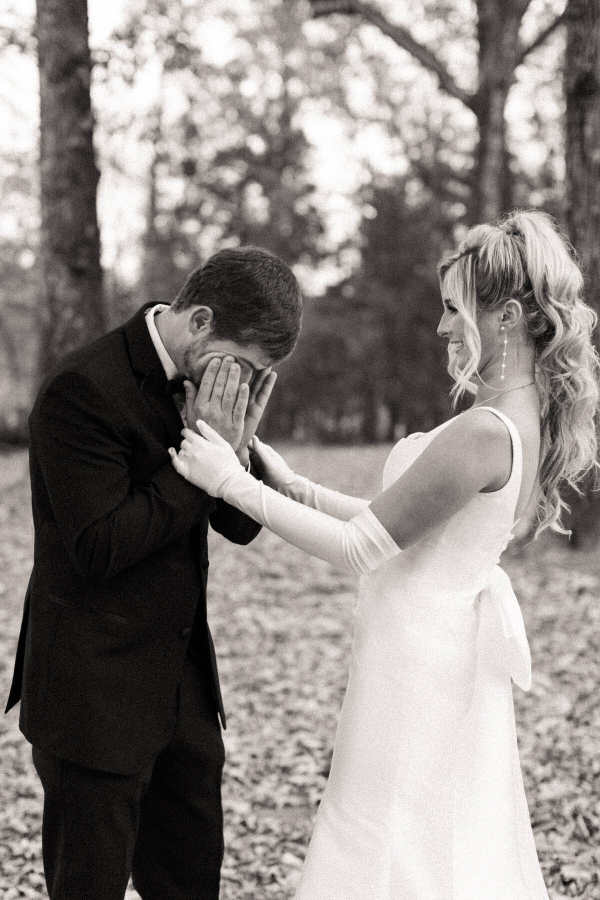 nettleton-mississippi-tupelo-ms-wedding-bride-groom-first-look-groom-crying-emotional