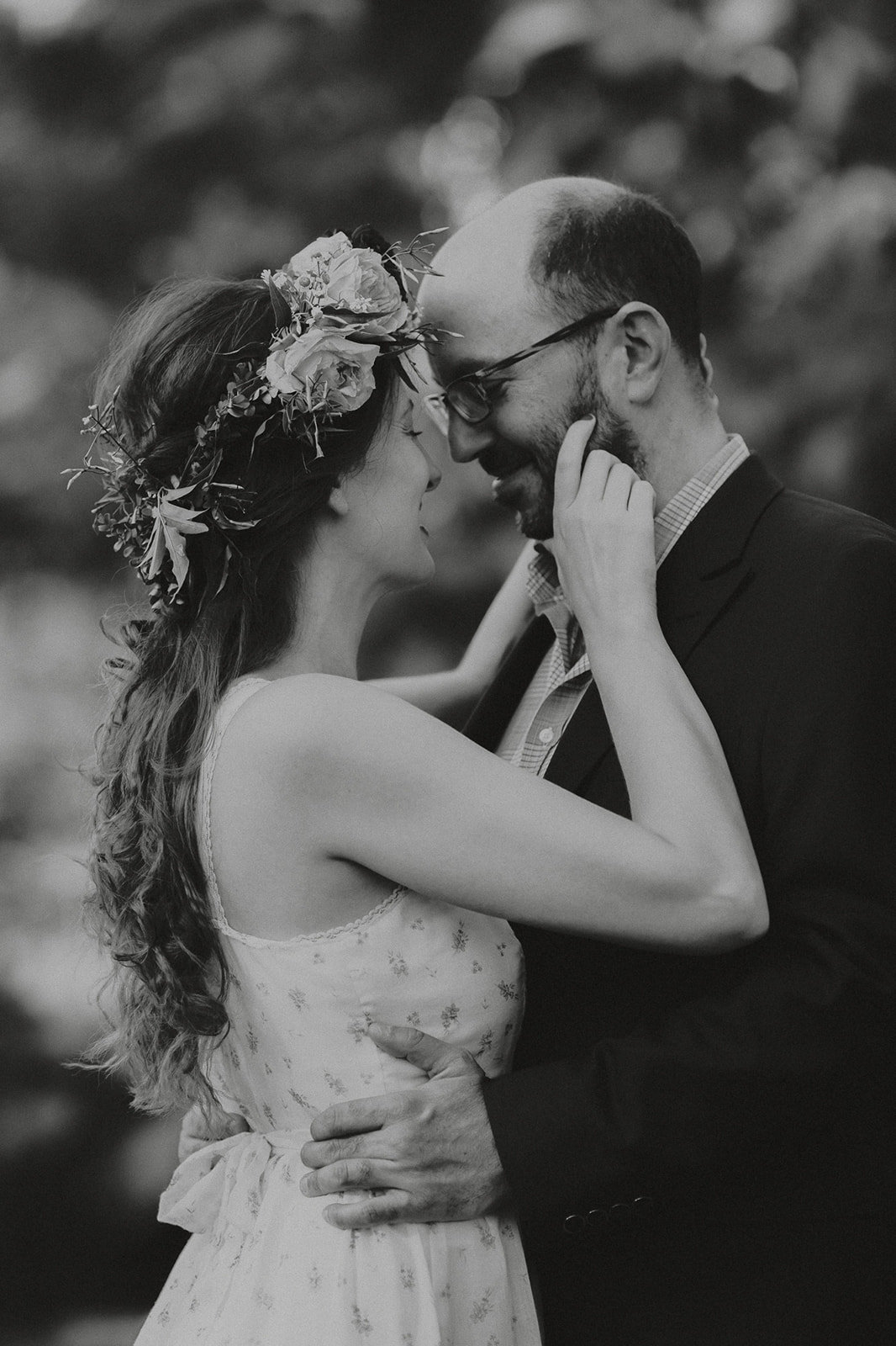 3_Outdoor_Couple_Engagement_Sunset_Boho_Dress_Flower_Crown