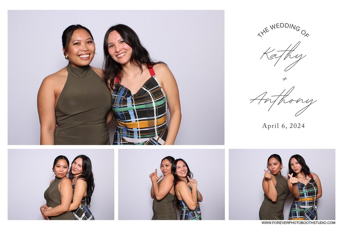 friends-posing-for-wedding-photo-booth-Vancouver