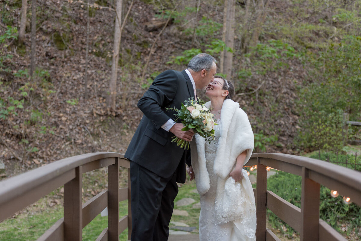 DBrownPhoto-April-Mike-Wedding_06BrideGroom-219