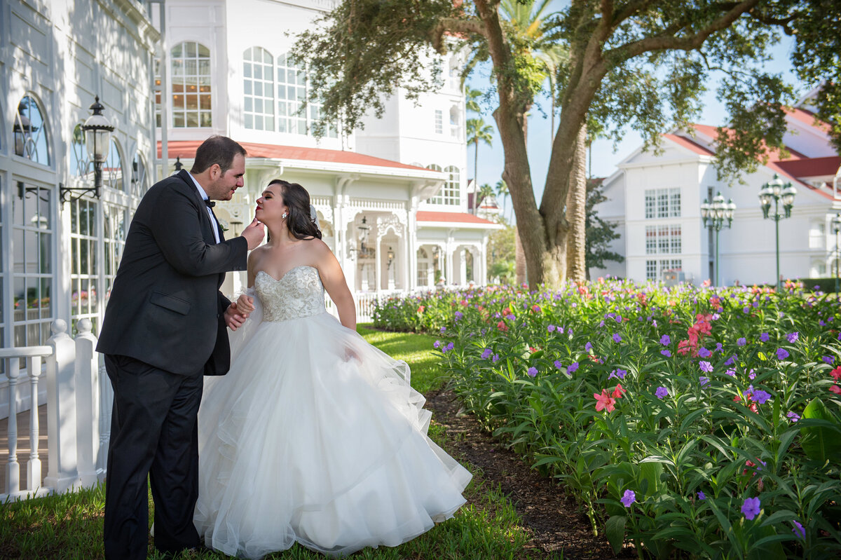 disney's grand floridian wedding portraits in the gardens 0086