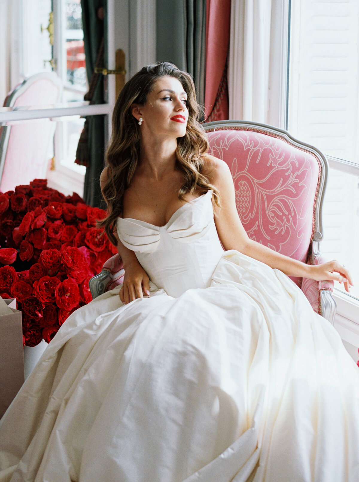 Plaza Athenee Paris Elopement - Janna Brown Photography