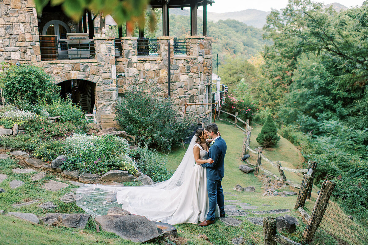Maggie Zach Previews-88