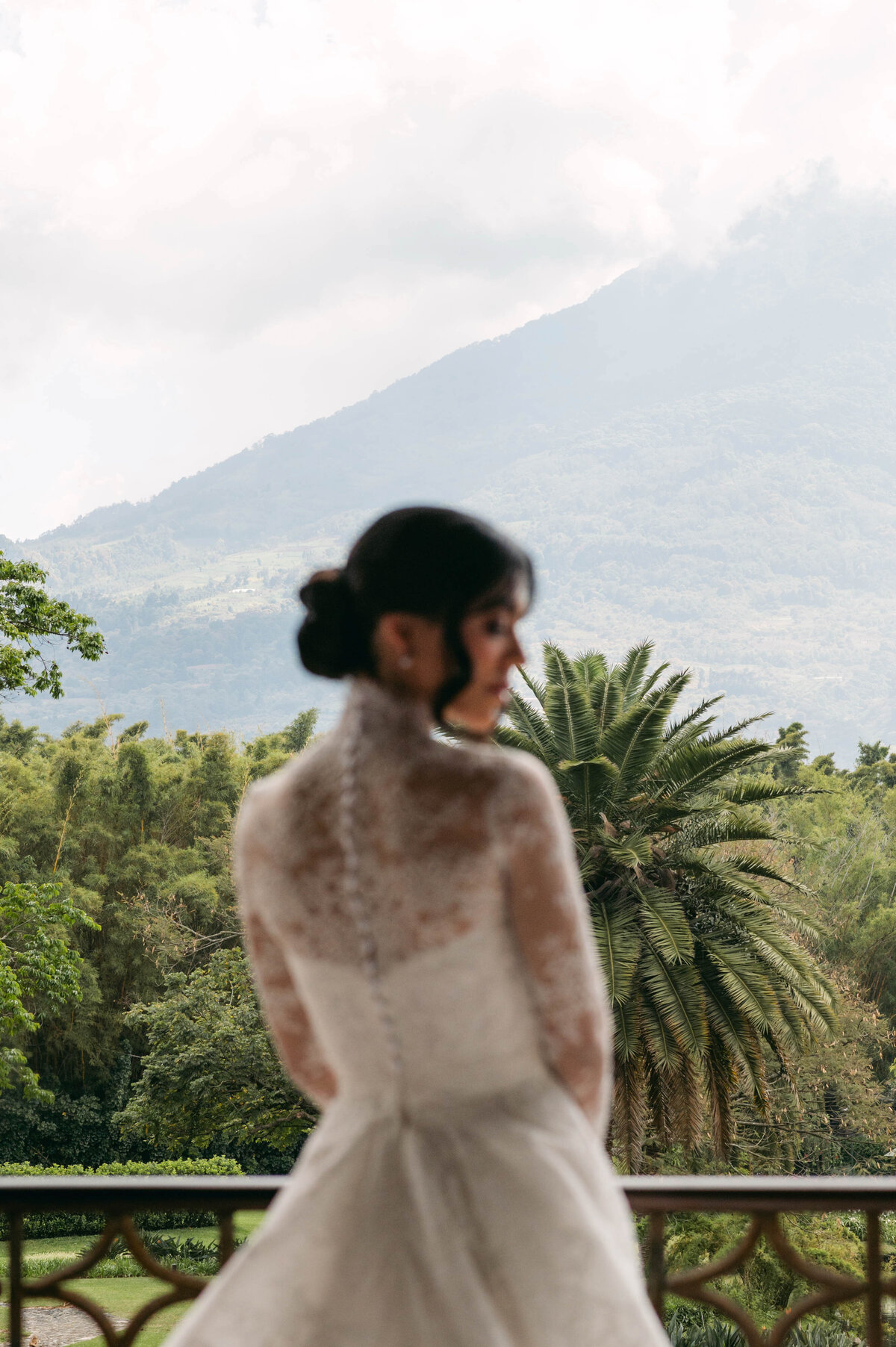 515-Villa-Bokeh-Antigua-Guatemala-Kemberly-Ankeet-Wedding-110