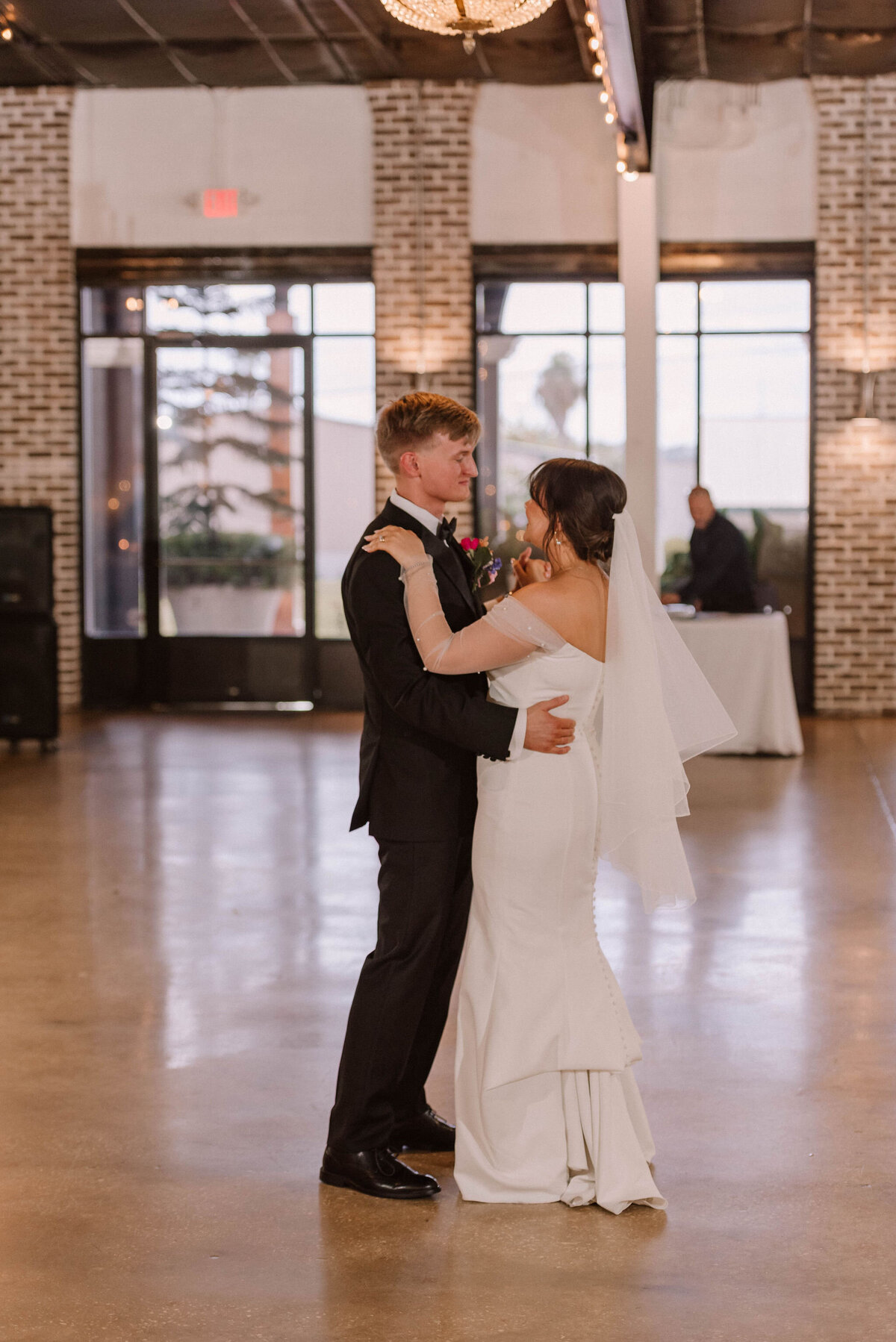 Savannah_and_Jonathan-1889
