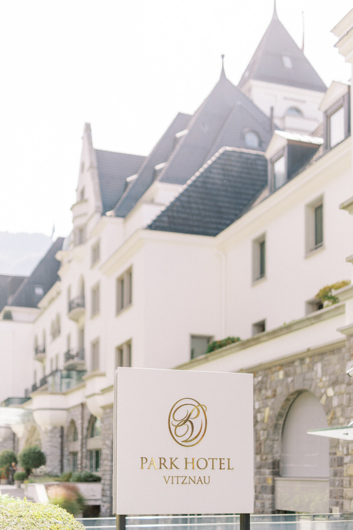 Maïlys Fortune Photography Husband Wife Wedding Weddings Photography France Switzerland Italy Timeless Dreamy Imagery Bilingual French English Destination Weddings Destination Wedding Provence French Riviera Paris Lake Como Tuscany5