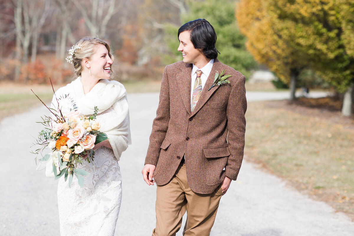 wedding-photos-at-winvian-farm-connecticut-stella-blue-photography