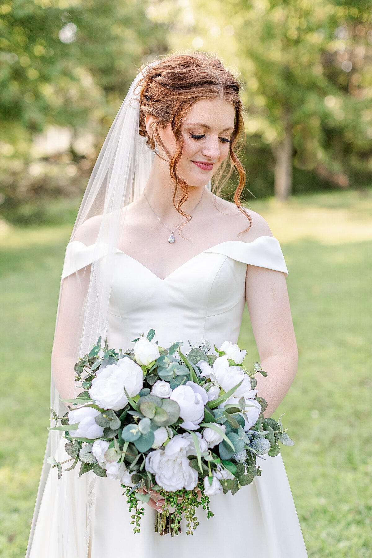Pittsburgh-Nicassio-Fields-Green-Blue-Wedding-1 (16)