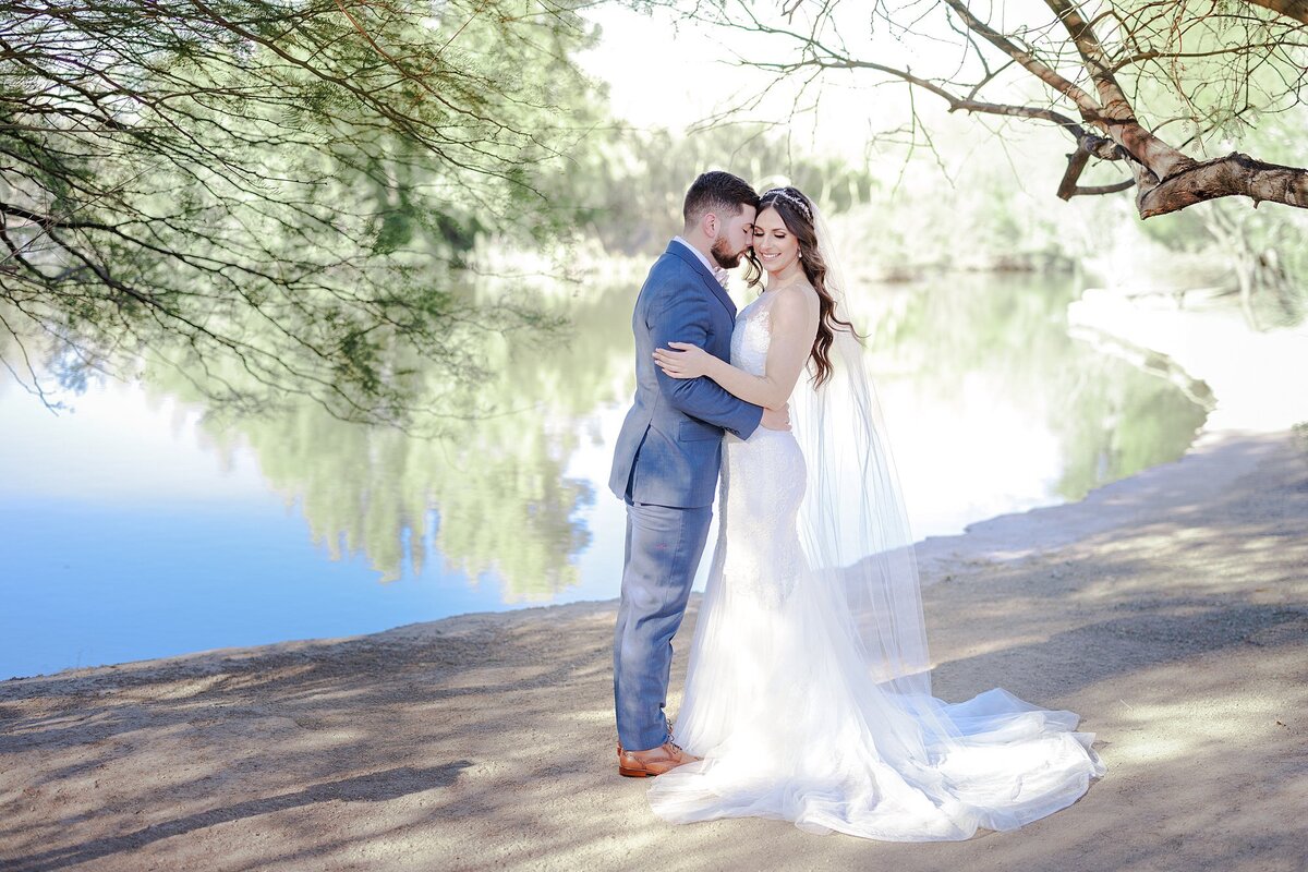 Windmill Winery Lake House Wedding (29)